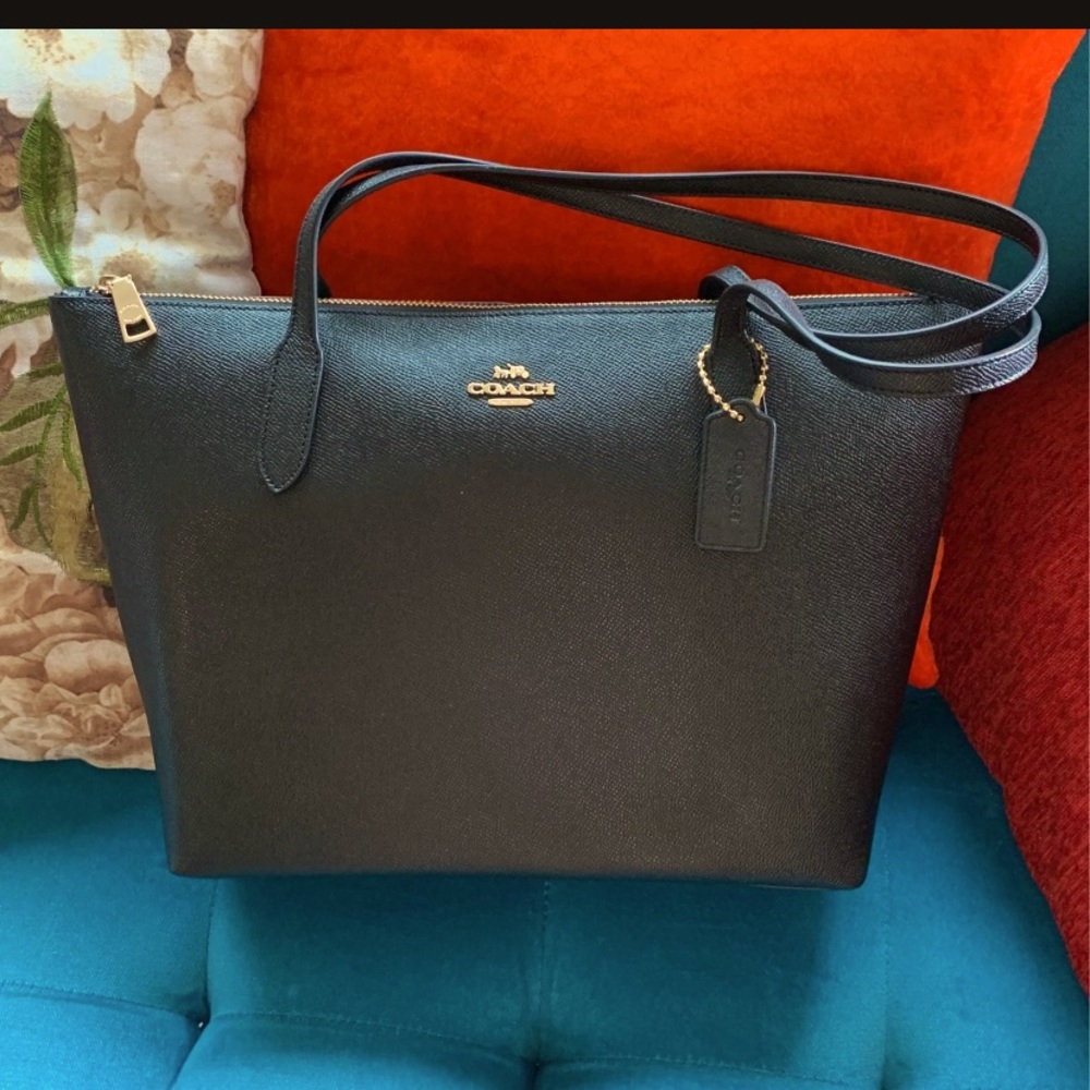 Coach Zip Top Tote Crossgrain Leather
